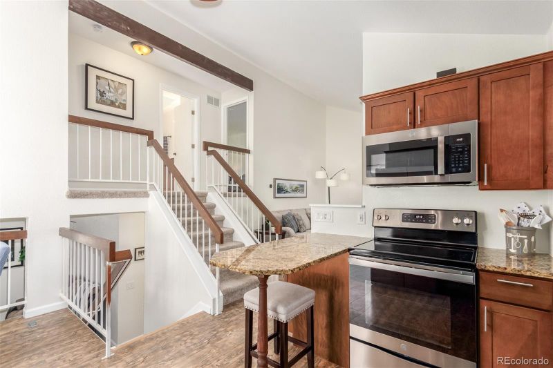 4102 S Espana Way, Aurora, CO 80013