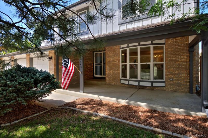 16506 E Alamo Pl, Centennial, CO 80015