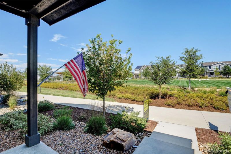 6015 N Orleans St, Aurora, CO 80019
