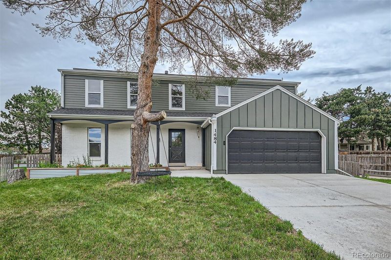1484 S Vaughn Cir, Aurora, CO 80012