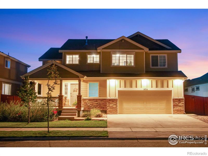 1694 Country Sun Dr, Windsor, CO 80550