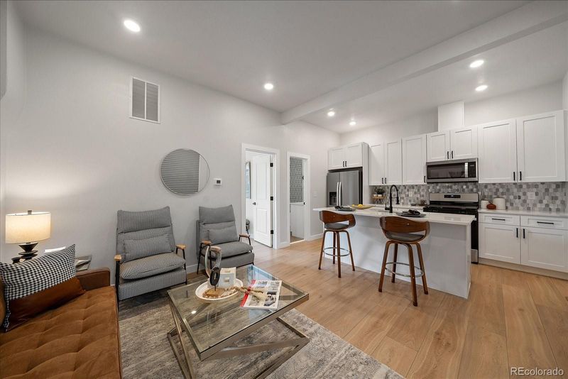 411 S Grant, Denver, CO 80209