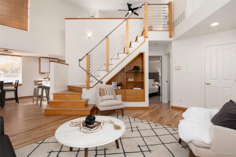 790 N Clarkson St #205, Denver, CO 80218