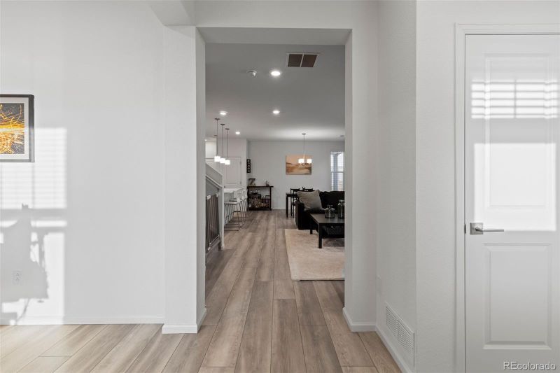 6164 N Lisbon St, Aurora, CO 80019