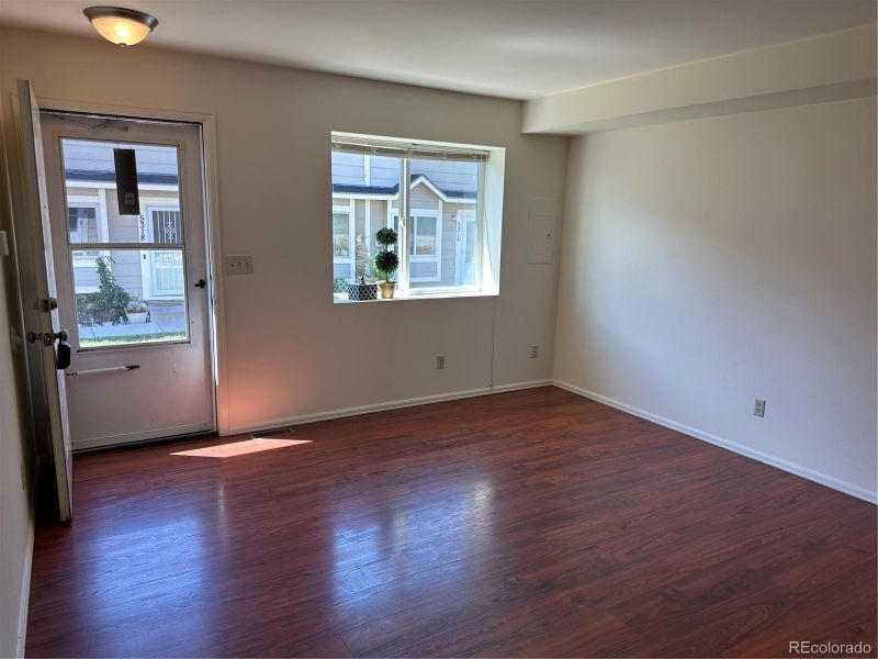 5334 Solar Ridge Dr, Colorado Springs, CO 80917