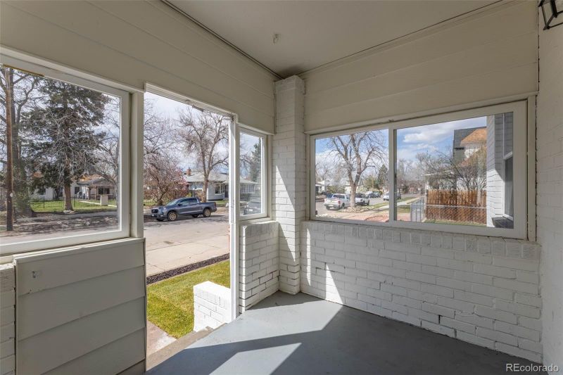 2438 S Acoma St, Denver, CO 80223