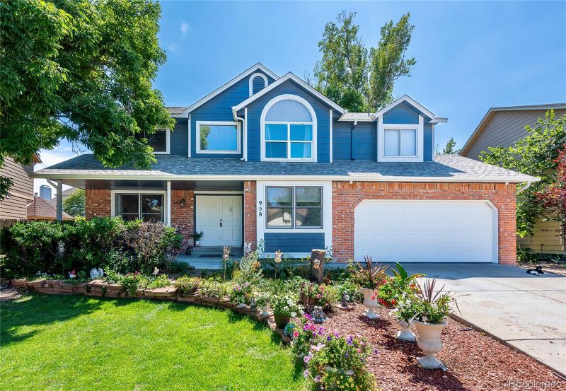 958 E 132nd Dr, Thornton, CO 80241