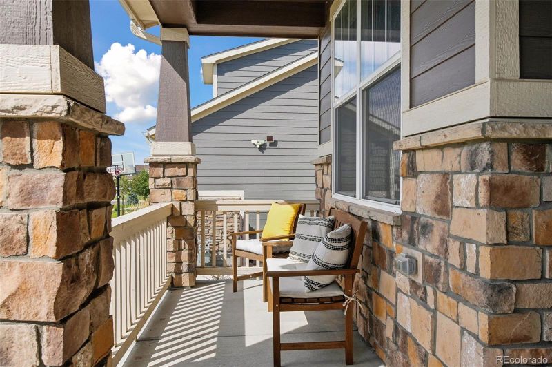 8830 S Duquesne Ct, Aurora, CO 80016