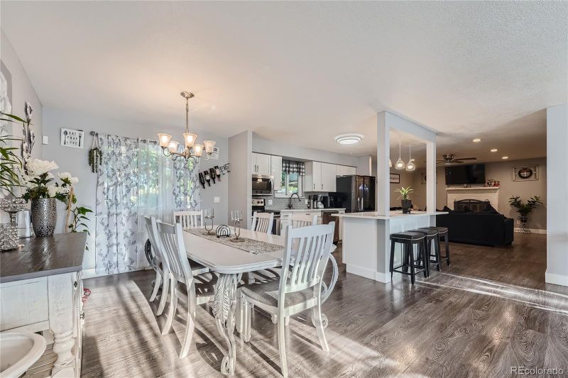11046 Livingston Dr, Northglenn, CO 80234