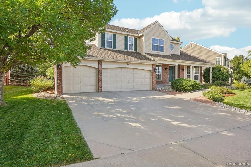8677 Forrest Dr, Highlands Ranch, CO 80126