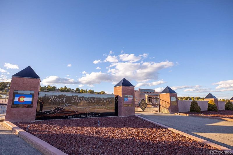 L8 B2 Diamond Head Vi, Walsenburg, CO 81089