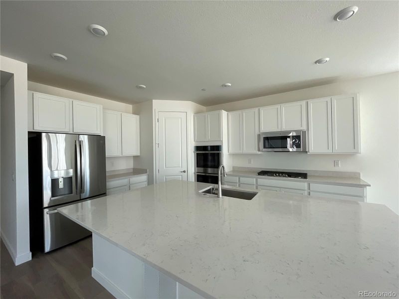 1145 Raindance Pl, Erie, CO 80516