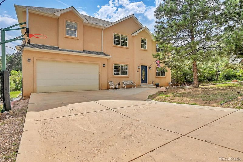 47 Walnut Ave, Palmer Lake, CO 80133