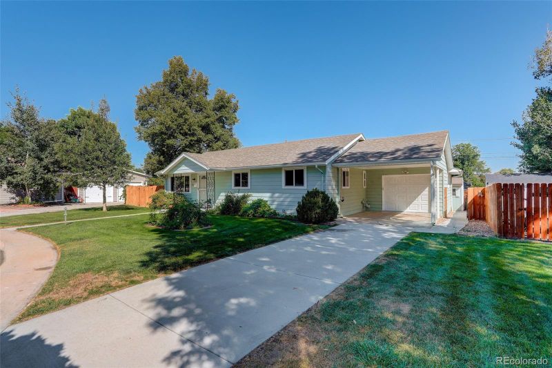 8045 W 45th Ave, Wheat Ridge, CO 80033
