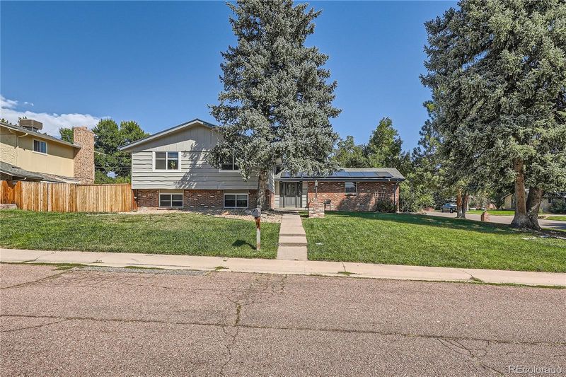 5309 W Roxbury Pl, Littleton, CO 80128
