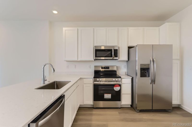 9142 Gladiola Way #B, Arvada, CO 80005