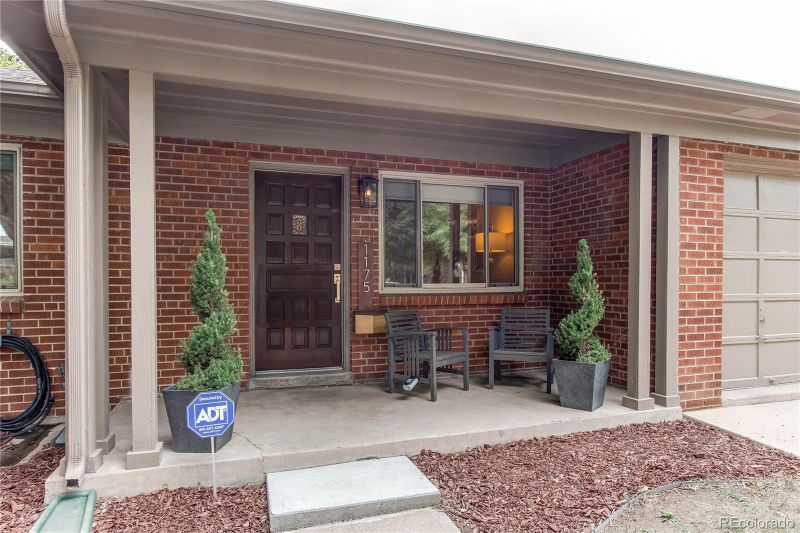 1175 S Harrison St, Denver, CO 80210