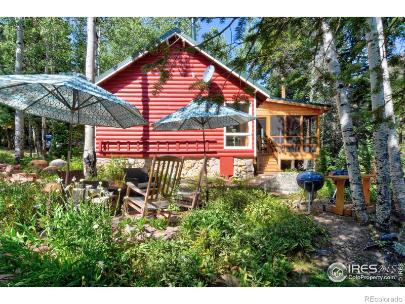349 Peaceful Valley Rd, Lyons, CO 80540