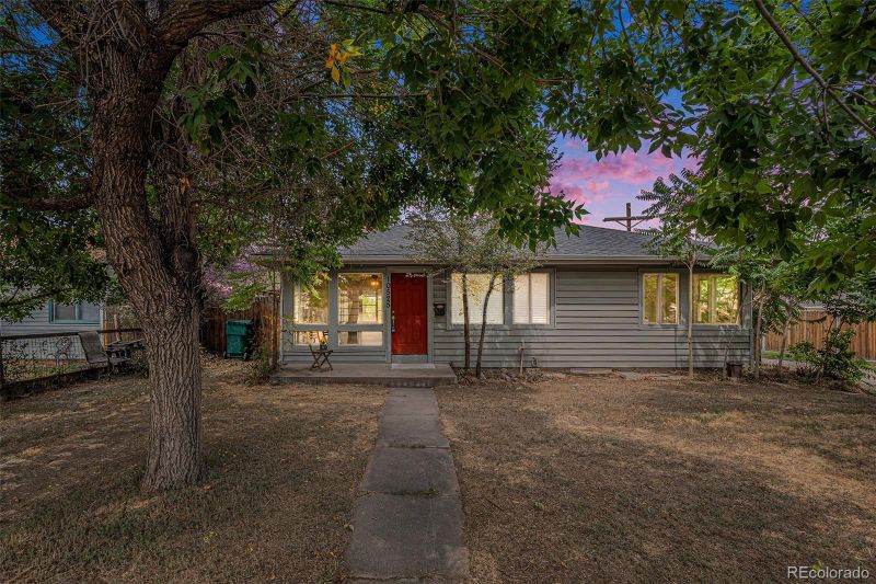 10525 Montview Blvd, Aurora, CO 80010