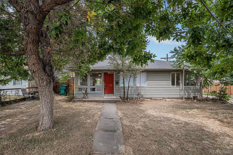 10525 Montview Blvd, Aurora, CO 80010