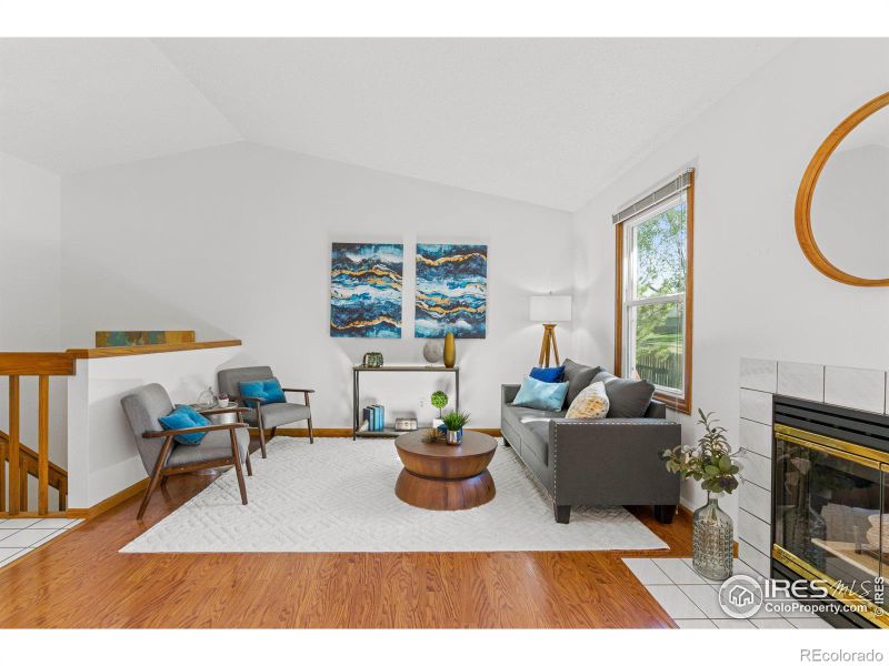 929 Reynolds Farm Ln #B, Longmont, CO 80503
