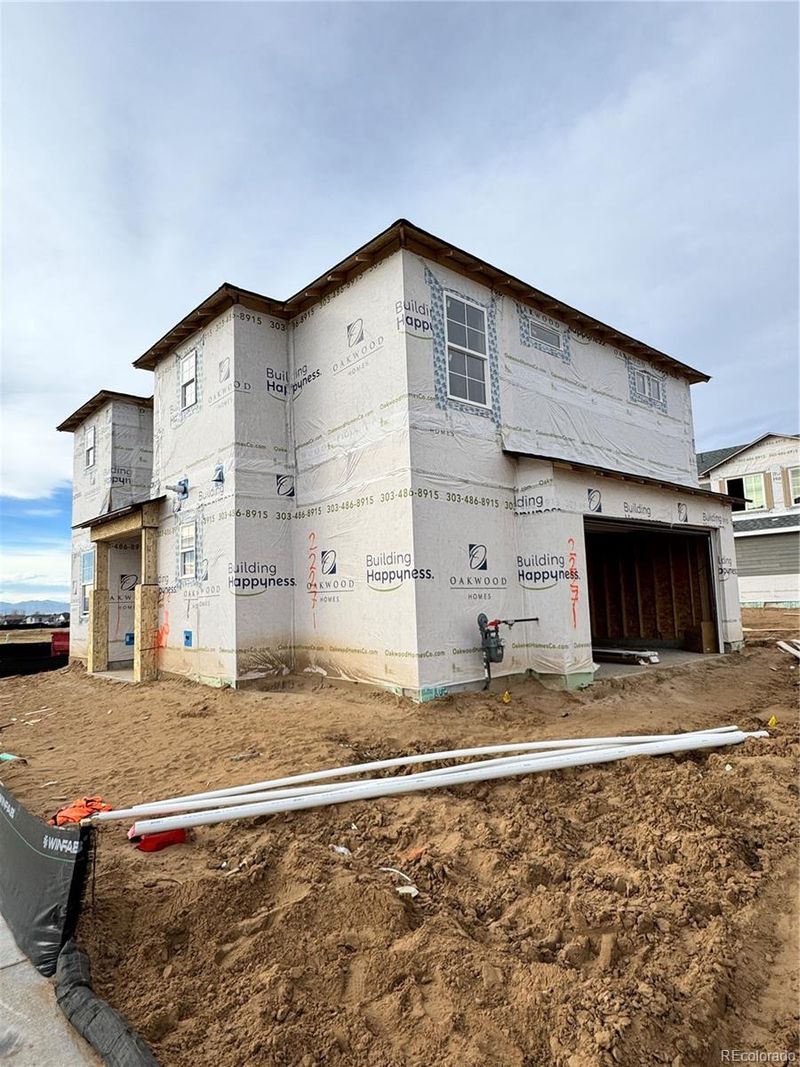 22271 E 38th Pl, Aurora, CO 80019