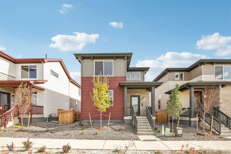 21165 E 62nd Ave, Aurora, CO 80019