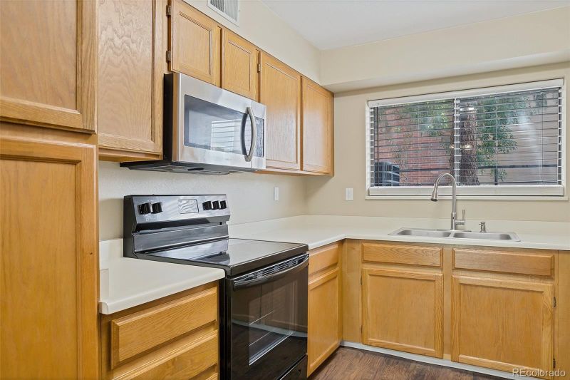 316 N Wright St #104 C, Lakewood, CO 80228