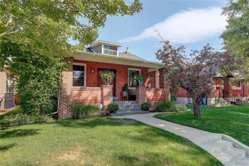 1224 Monroe St, Denver, CO 80206