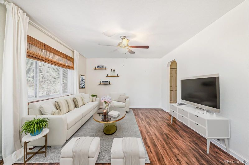 1330 S Utica St, Denver, CO 80219
