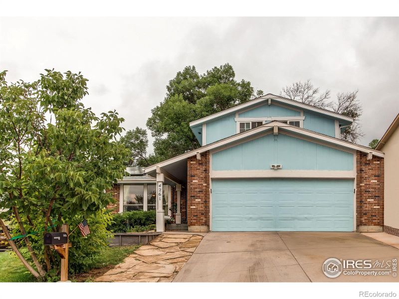 4261 W 109th Cir, Westminster, CO 80031