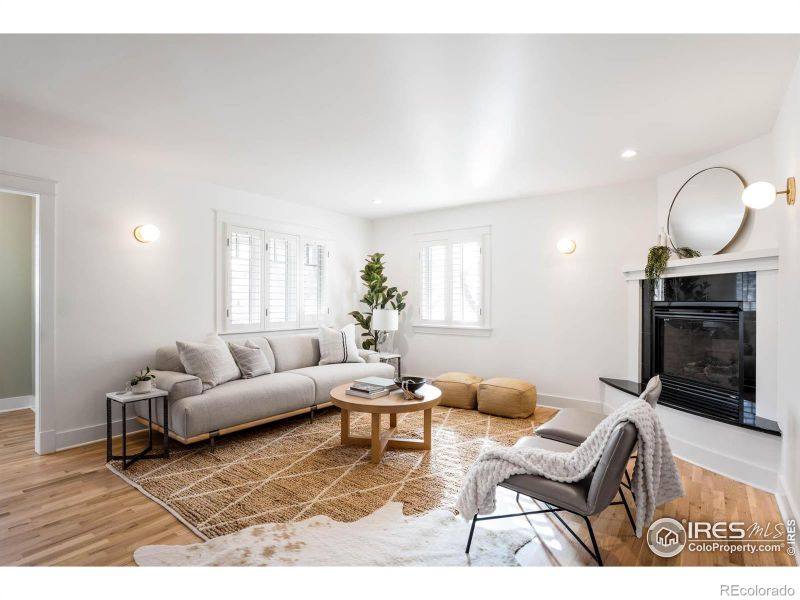 2543 Pine St, Boulder, CO 80302