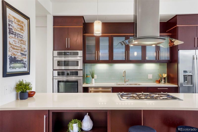 2518 N Washington St, Denver, CO 80205