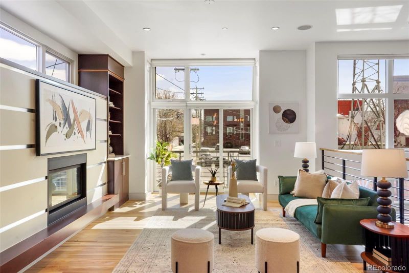 2518 N Washington St, Denver, CO 80205