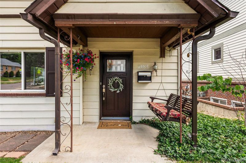 2189 S Grant St, Denver, CO 80210