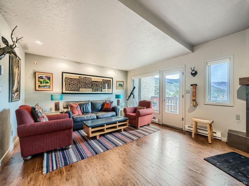 1370 Sandstone Dr #12, Vail, CO 81657