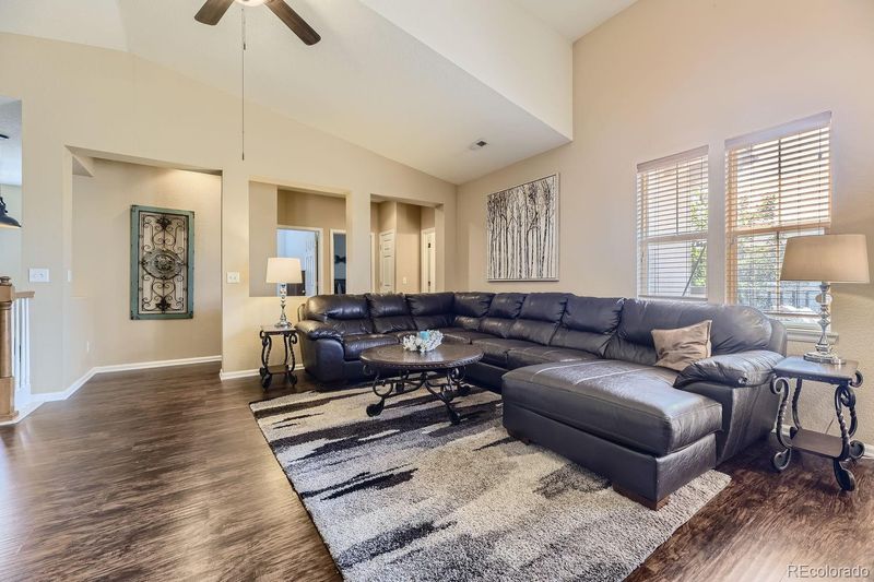 22974 E Ontario Dr #105, Aurora, CO 80016