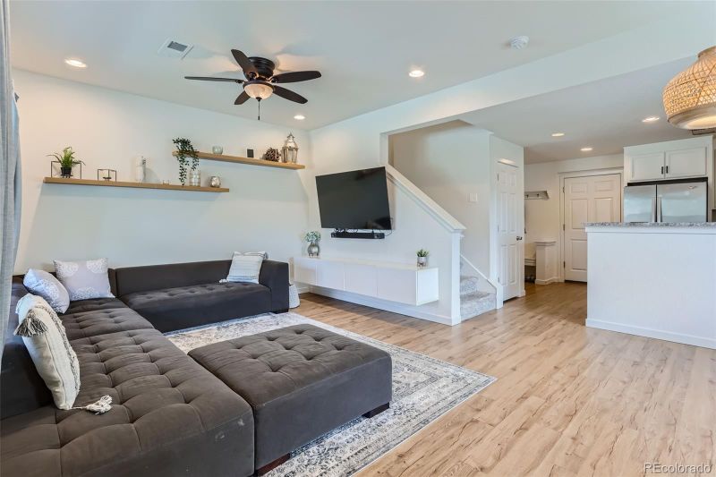 8802 E 55th Ave, Denver, CO 80238