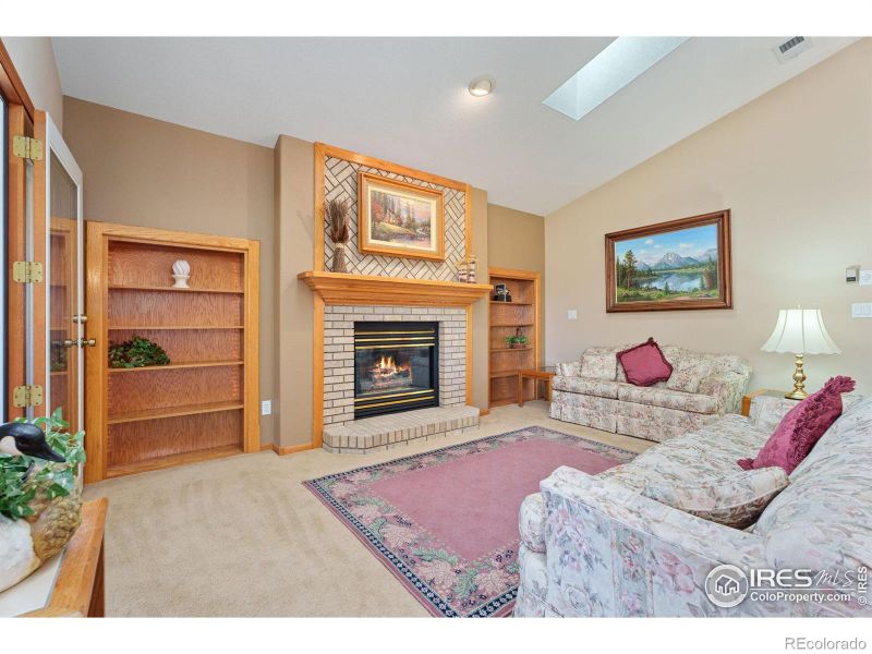 2613 Mckenzie Dr, Loveland, CO 80537