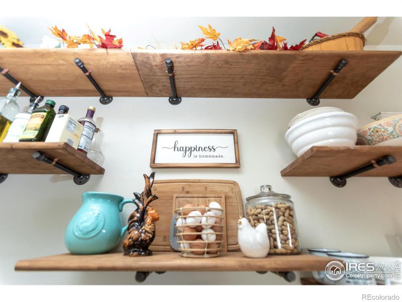 204 Oak St, Windsor, CO 80550
