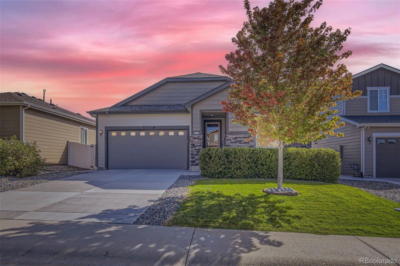 5553 Osbourne Dr, Windsor, CO 80550