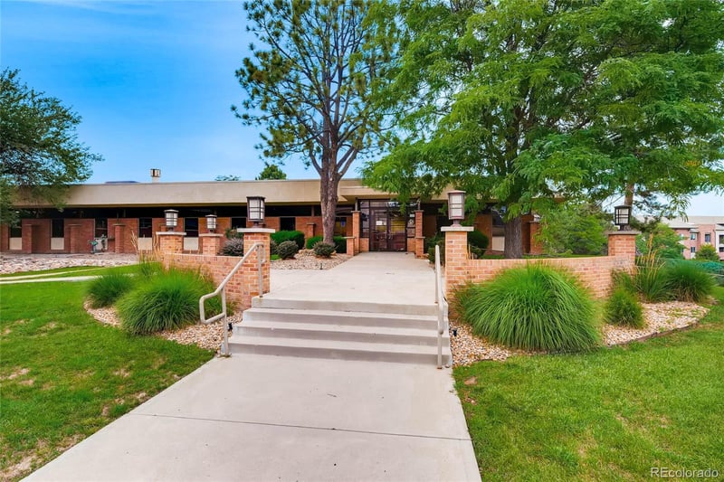 5570 Dtc Pw, Greenwood Village, CO 80111