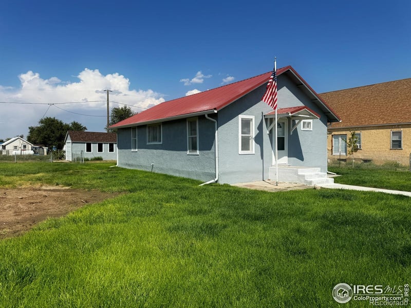 29335 4th St, Snyder, CO 80750