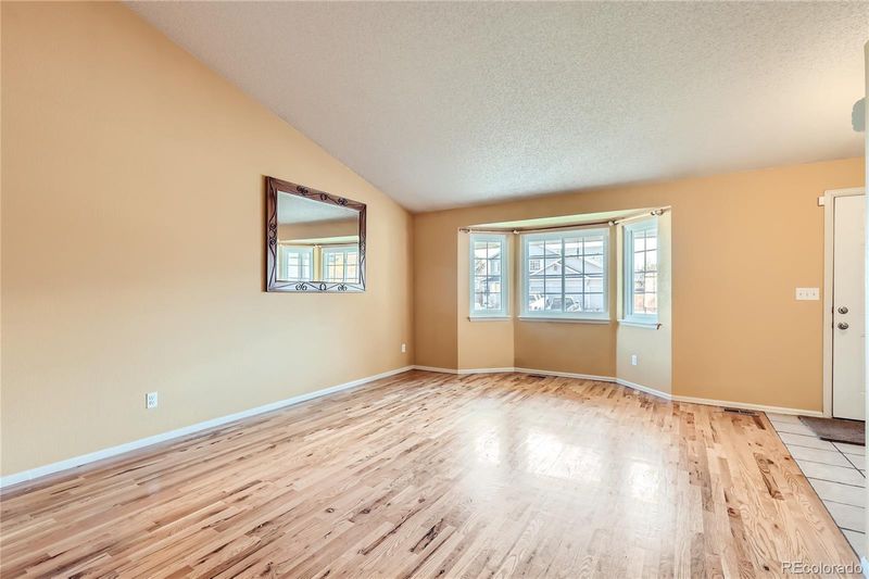 5259 Elkhart St, Denver, CO 80239