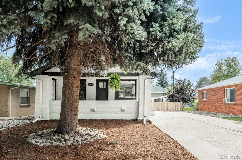 2476 S Lincoln St, Denver, CO 80210