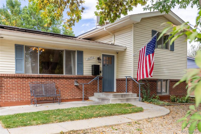 10773 W 67th Pl, Arvada, CO 80004