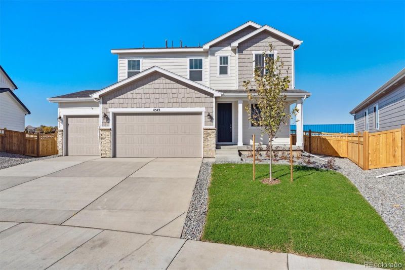 4543 Boone Cir, Brighton, CO 80601