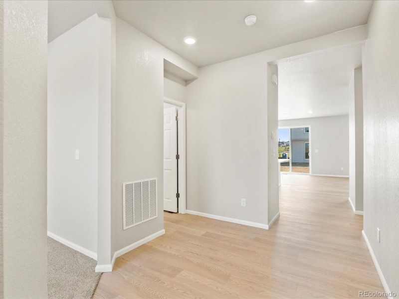 9070 Pitkin St, Commerce City, CO 80022
