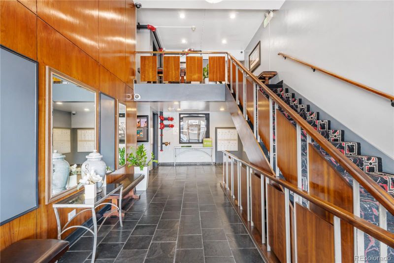 855 N Pennsylvania St #403, Denver, CO 80203