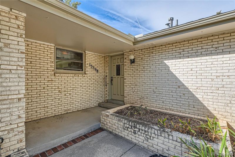 15398 E Saratoga Pl, Aurora, CO 80015